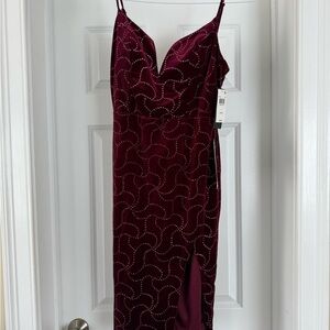 Elegant Burgundy Velvet Dress